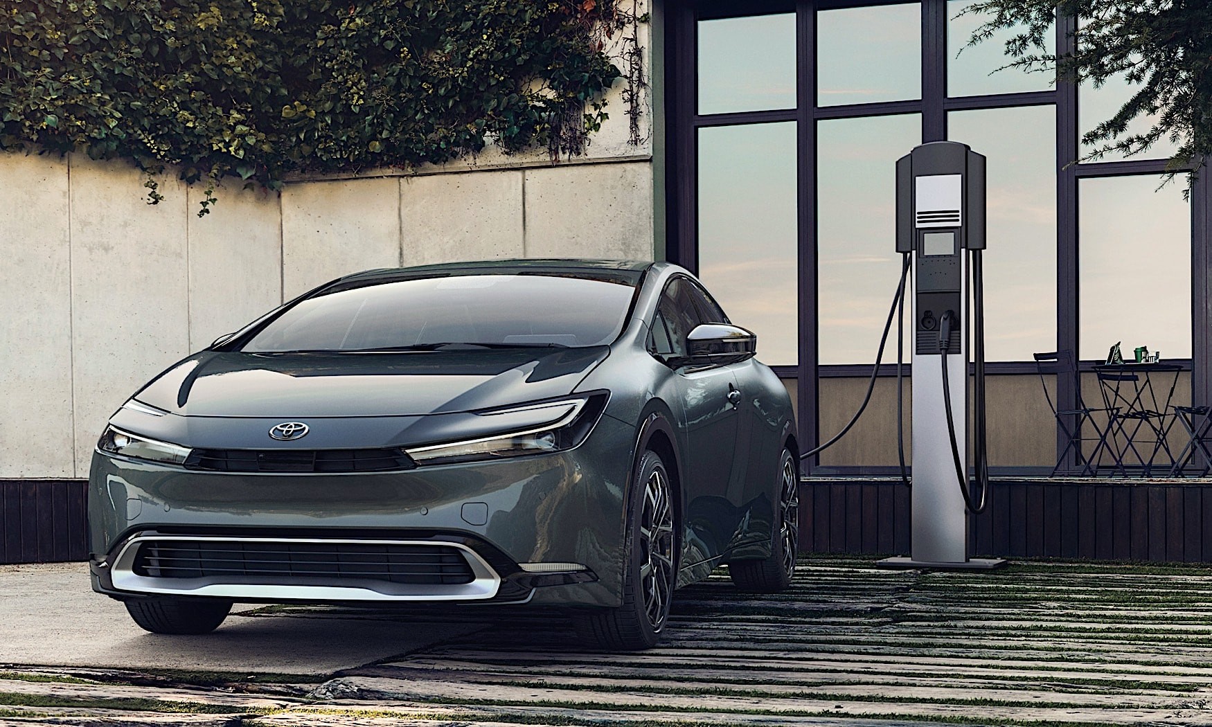 2023 TOYOTA PRIUS PRIME (PHEV)